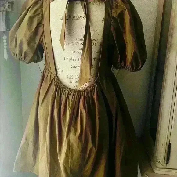 Forever21 Olive green dress - Picture 4 of 5